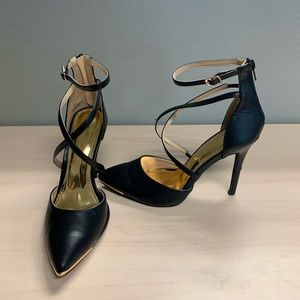 Black & Gold Leather Heels Sz 10